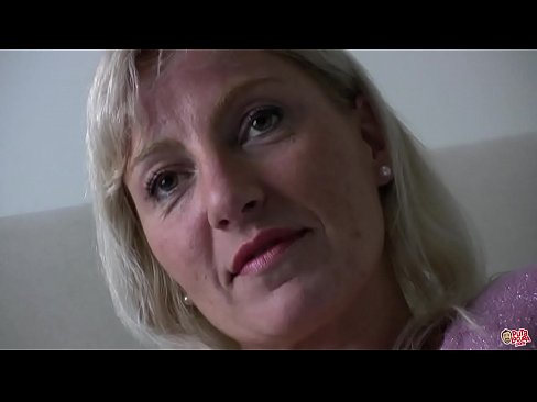 ❤️ Die Mutter, die wir alle gefickt haben ... Lady, benehmen Sie sich! ️❌ Sex video bei de.xxx050890.ru ❌️